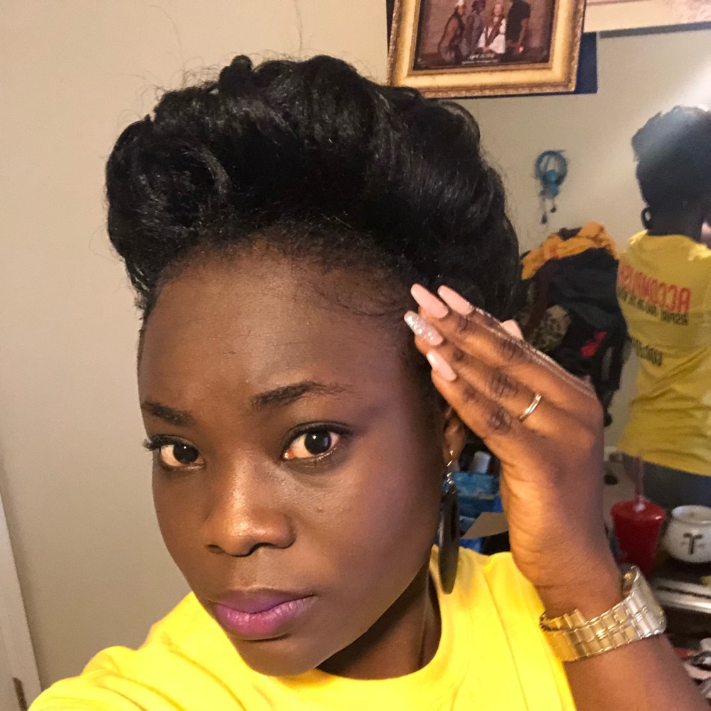 Meet your Posher, Bisola